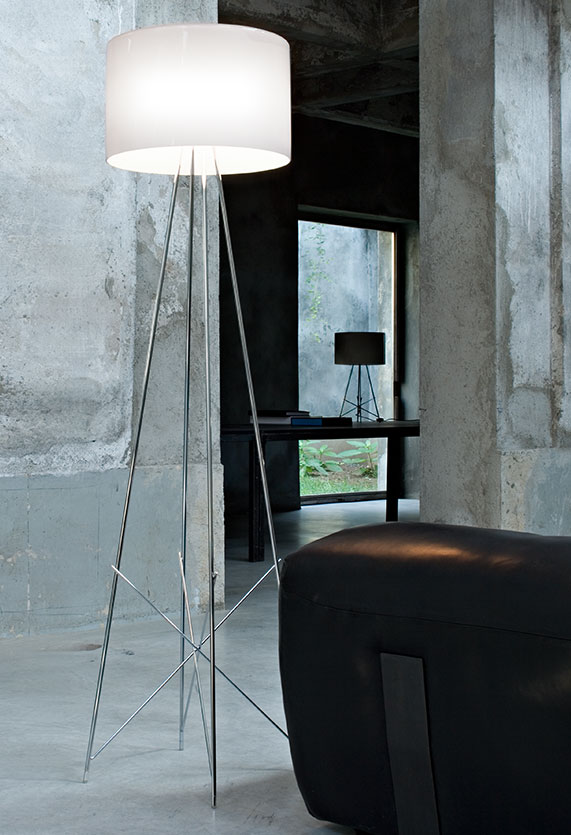 FLOS フロアライト　Ray F1  カッシーナで購入　週末限定割引 21000337-2.jpg