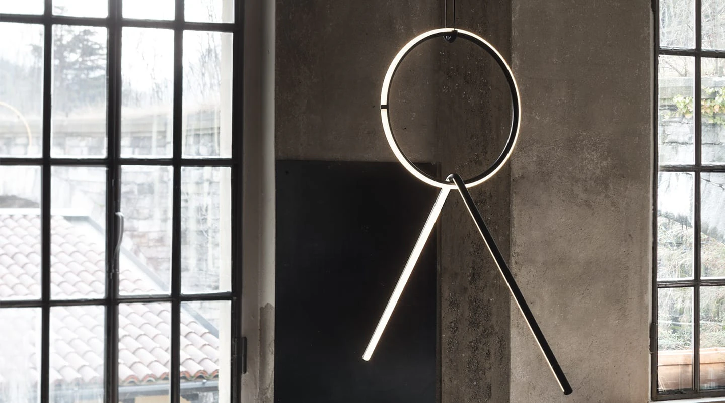 Arrangements Broken Line ペンダント | Flos