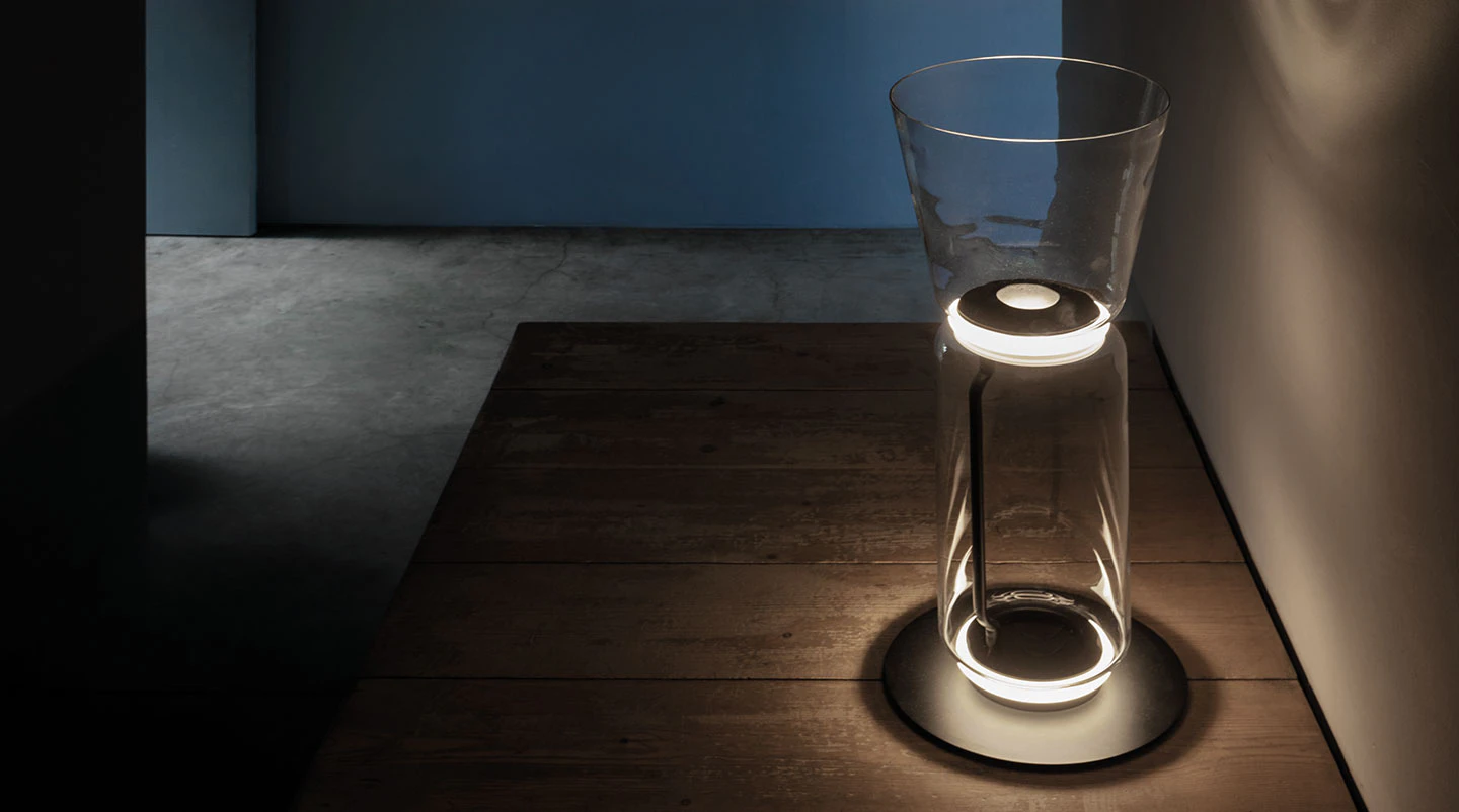 Noctambule F1 High Cylinder & Cone Small Base フロア | Flos