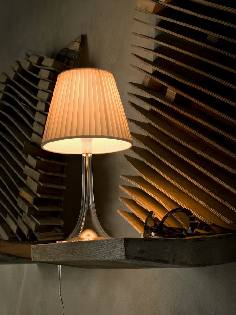 KTribe T1 テーブル | Flos